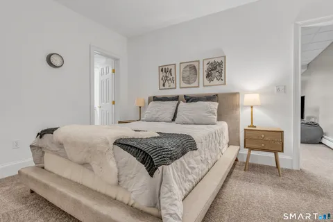 $1,475,000 | 10 Arthur's Court, Newtown, CT 06470