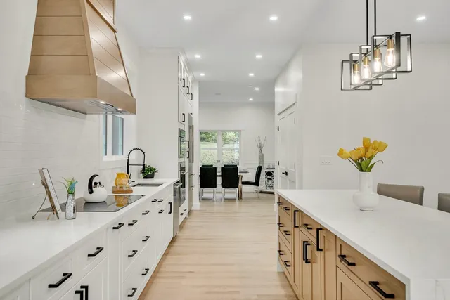 $2,598,000 | 22 Estabrook Road, Lexington, MA 02421