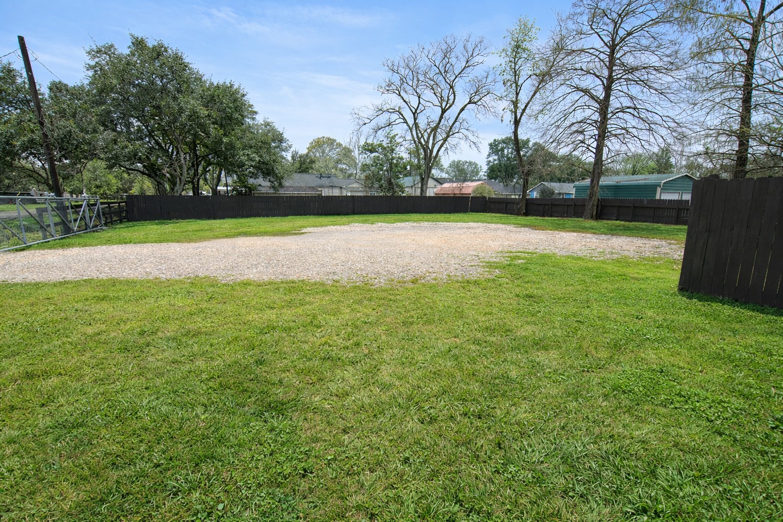 5619 Maple Street Crosby, TX 77532 - Photo 4 of 19