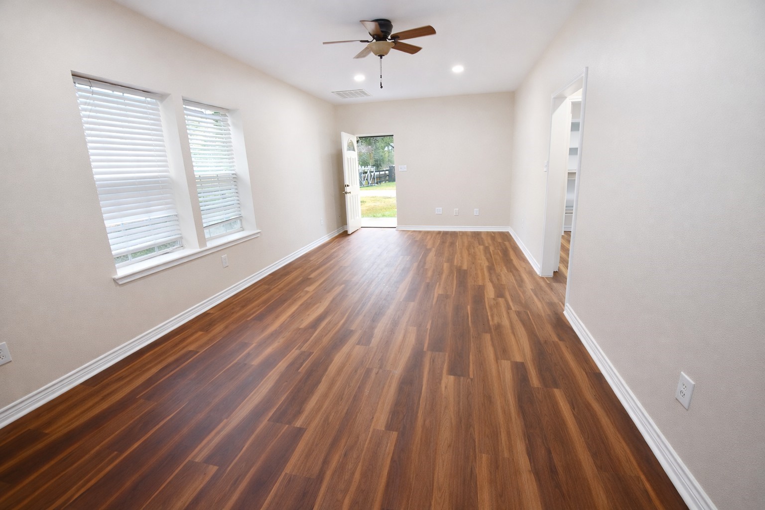 5619 Maple Street Crosby, TX 77532 - Photo 6 of 19