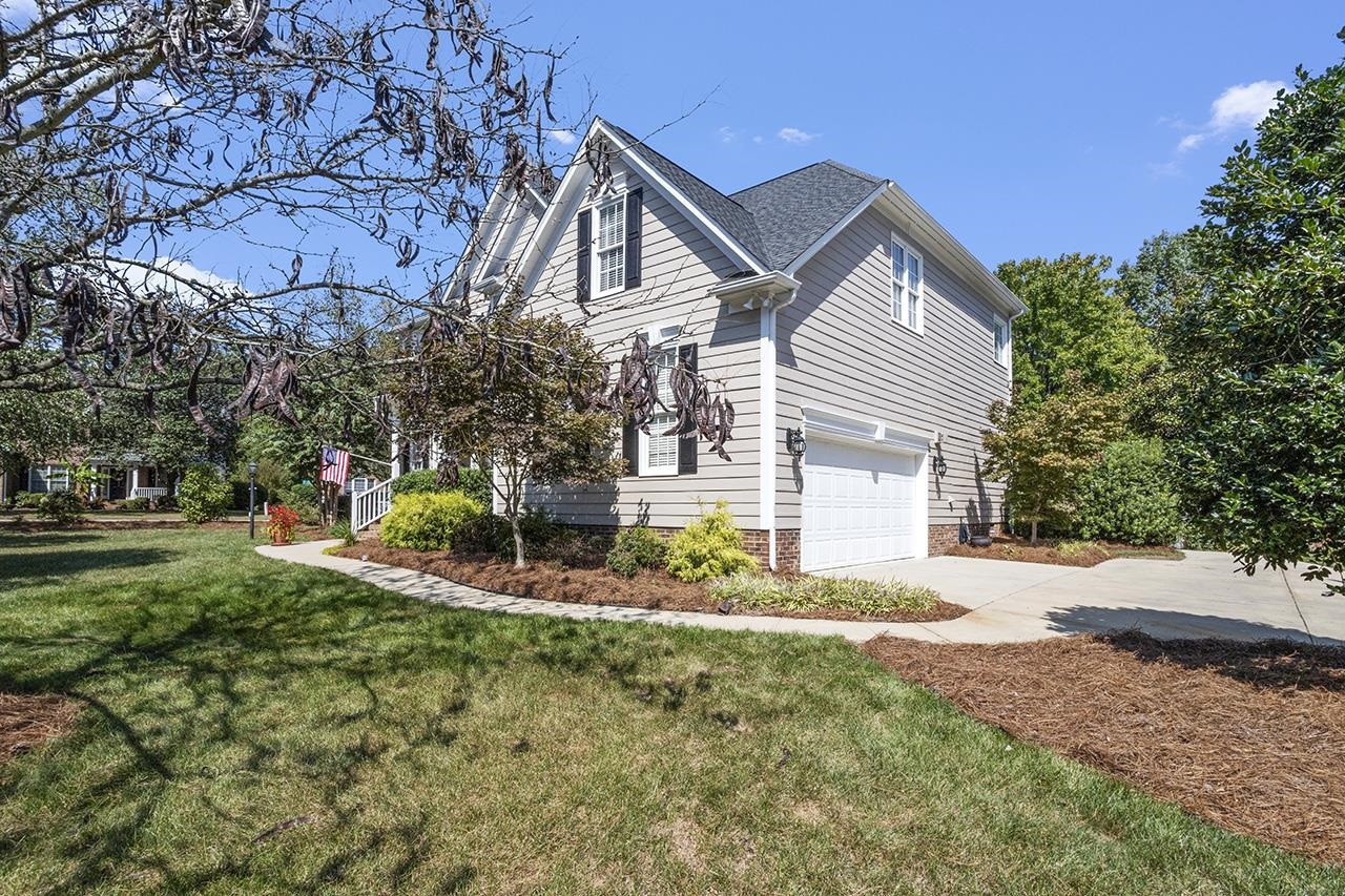 101 Timber Hitch Road Cary, NC 27513 - Photo 7 of 48 Garage