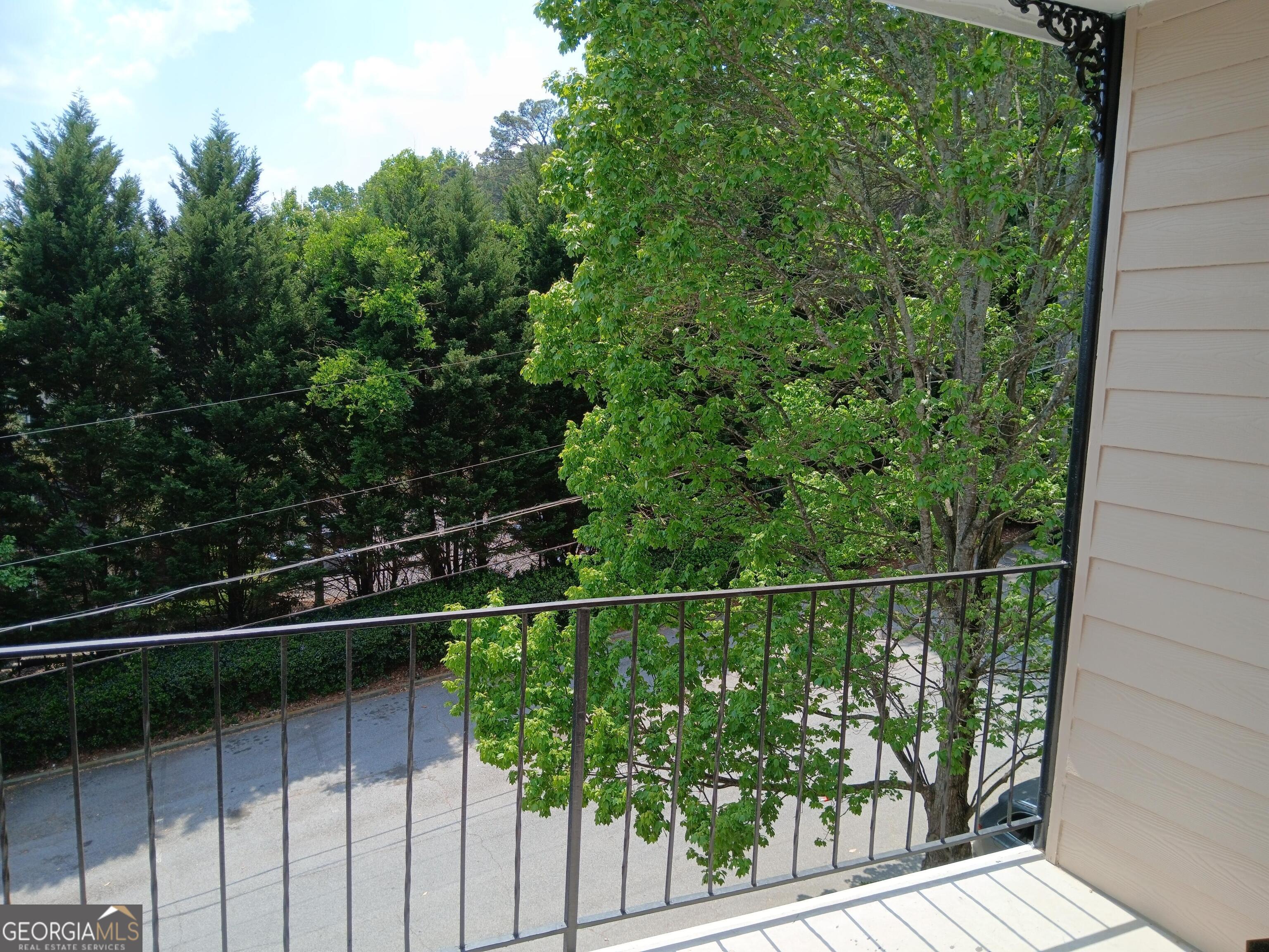 2805 Northeast Expressway Northeast, Unit B18 Atlanta, GA 30345 - Photo 17 of 18