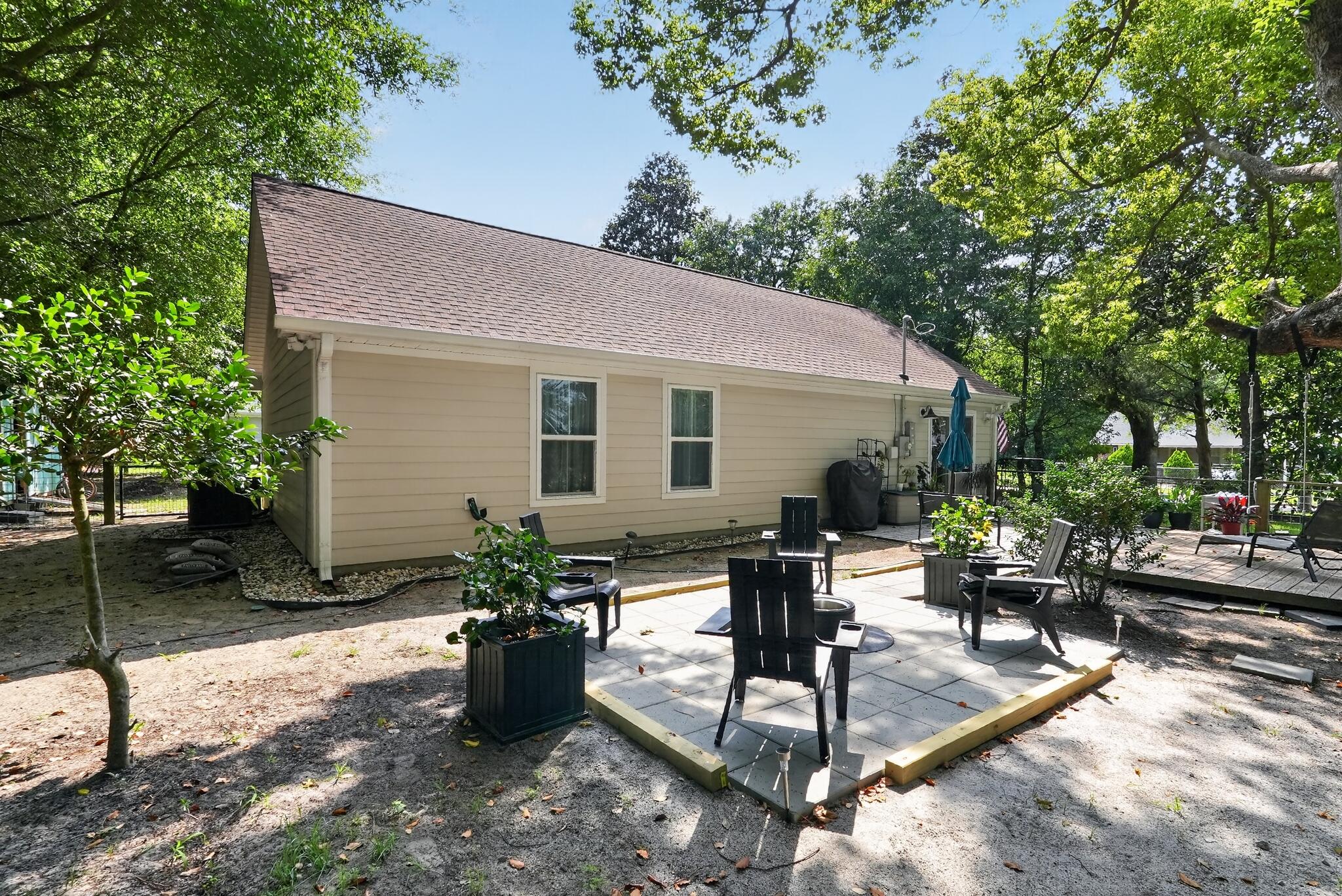 105 South Kaminski Street Georgetown, SC 29440 - Photo 23 of 32