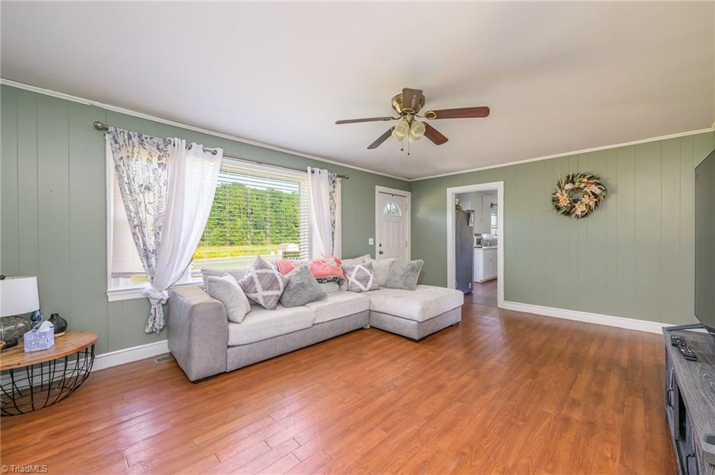 1248 Mountain Road Walnut Cove, NC 27052 - Photo 3 of 30 Gallery Image 3