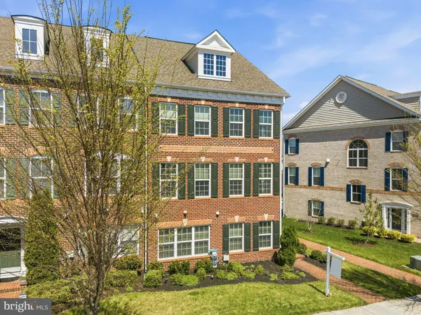 $569,900 | 15610 Beech Tree Parkway, Upper Marlboro, MD 20774