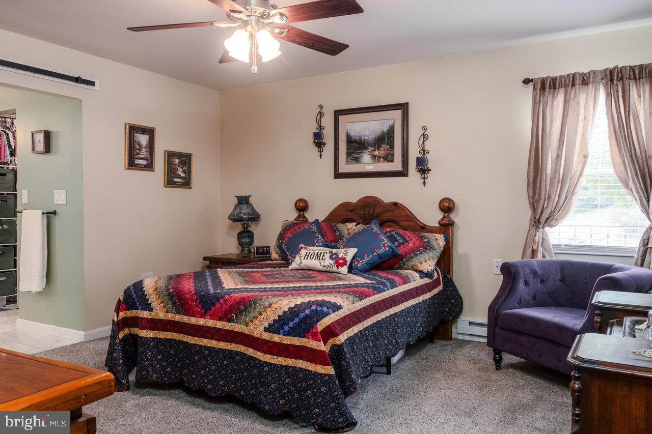 120 Galen Hedrick Road Franklin, WV 26807 - Photo 41 of 115 Cozy retreat with charming decor accents.
