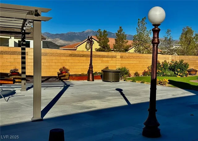 $429,000 | 4860 Bakersmill Court, Pahrump, NV 89061