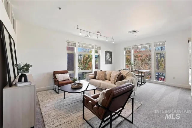 $399,000 | 406 South 13th Street, Unit 307, Boise, ID 83702