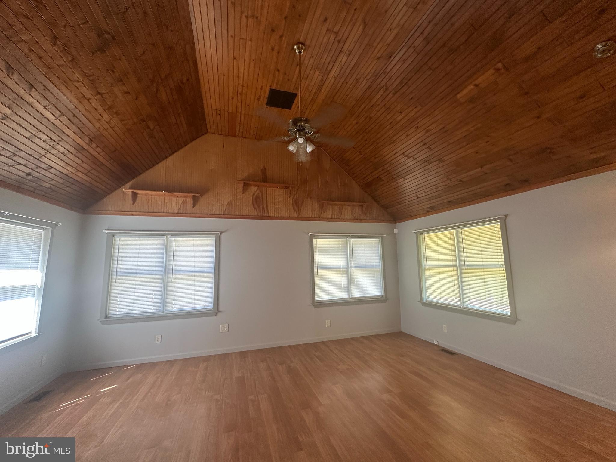 244 Opal Road Millville, NJ 08332 - Photo 2 of 18