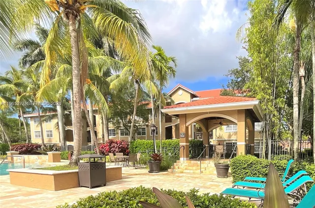 $2,400 | 11631 Southwest 2nd Street, Unit 20104, Pembroke Pines, FL 33025