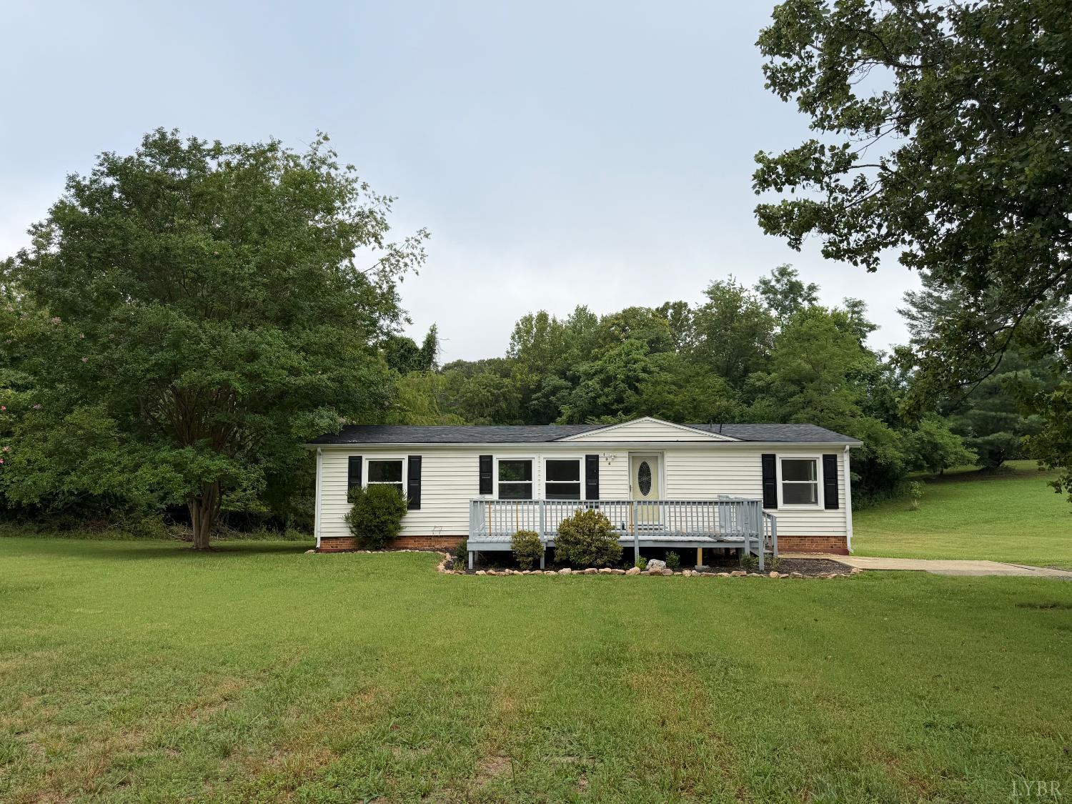134 John's Creek Road Madison Heights, VA 24572 - Photo 1 of 26