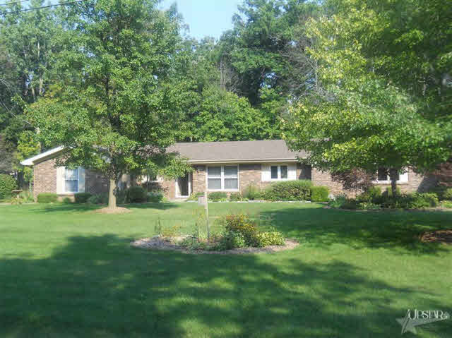 3383 North Hickory Road Decatur, IN 46733 - Photo 1 of 11
