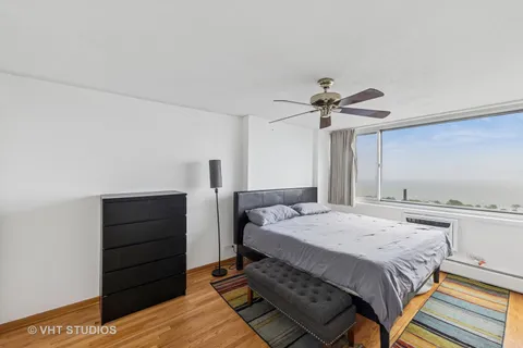 $465,000 | 2144 North Lincoln Park West, Unit 23B, Chicago, IL 60614