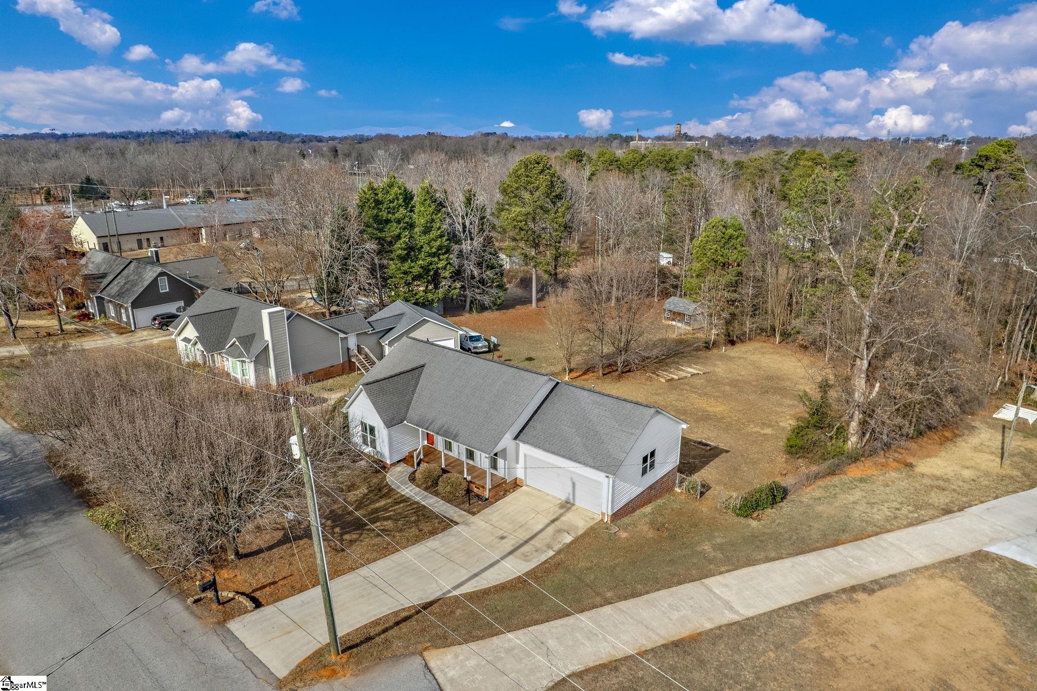 220 James Road Greer, SC 29650 - Photo 21 of 35 Gallery Image 21