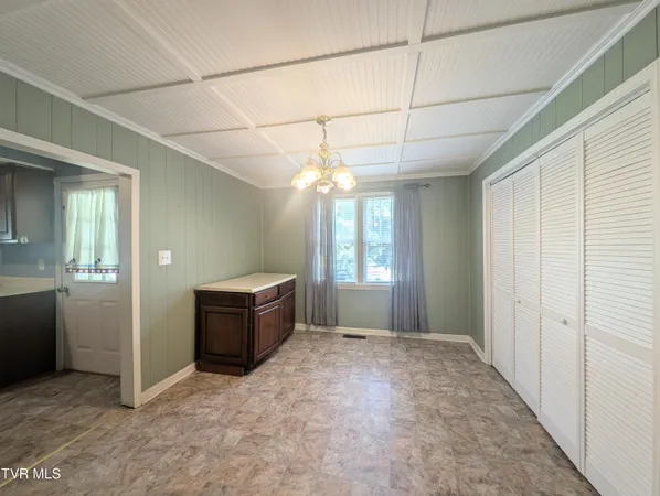 $106,000 | 124 Garmon Sutherland Street, Haysi, VA 24256