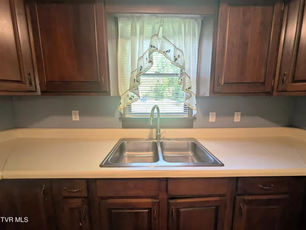 $106,000 | 124 Garmon Sutherland Street, Haysi, VA 24256