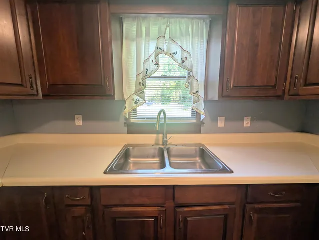 $112,000 | 124 Garmon Sutherland Street, Haysi, VA 24256