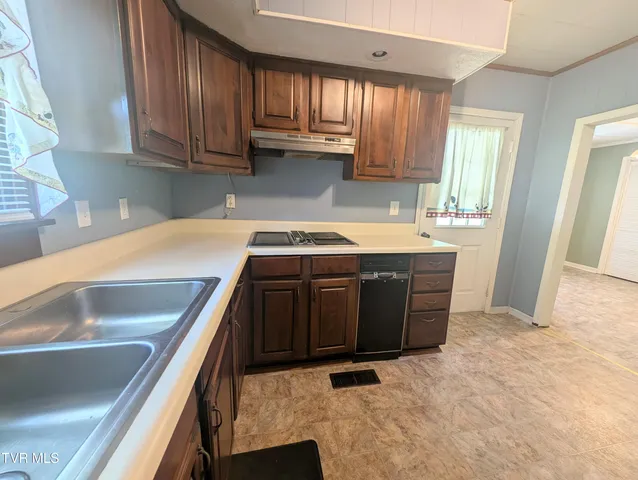 $112,000 | 124 Garmon Sutherland Street, Haysi, VA 24256