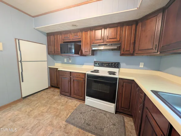 $106,000 | 124 Garmon Sutherland Street, Haysi, VA 24256