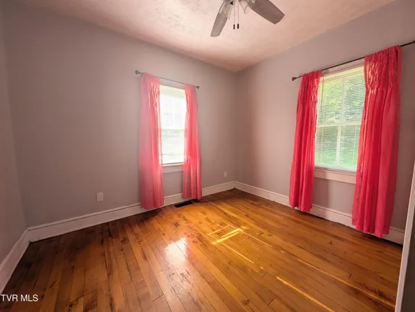 $106,000 | 124 Garmon Sutherland Street, Haysi, VA 24256