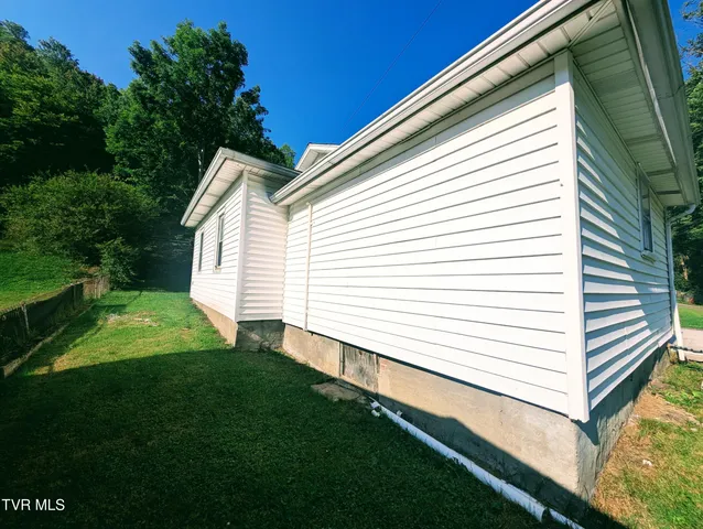 $112,000 | 124 Garmon Sutherland Street, Haysi, VA 24256