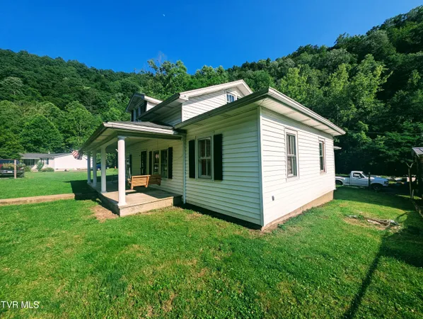 $106,000 | 124 Garmon Sutherland Street, Haysi, VA 24256
