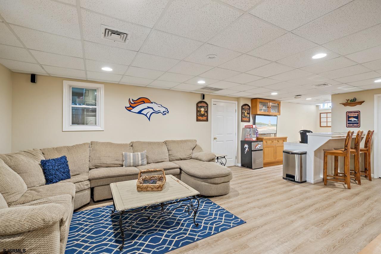 344 Old New York Road Port Republic, NJ 08241 - Photo 81 of 99 a living room with furniture and a table