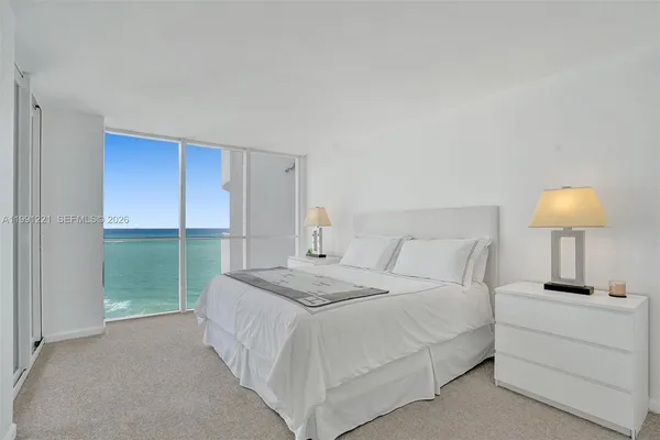 $5,800 | 6301 Collins Avenue, Unit 2308, Miami Beach, FL 33141