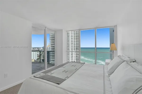 $5,800 | 6301 Collins Avenue, Unit 2308, Miami Beach, FL 33141