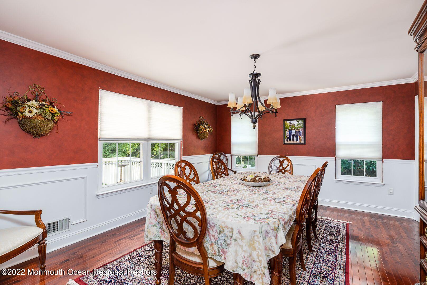 340 East Bird Village Road Jackson, NJ 08527 - Photo 13 of 41 NusPzibY