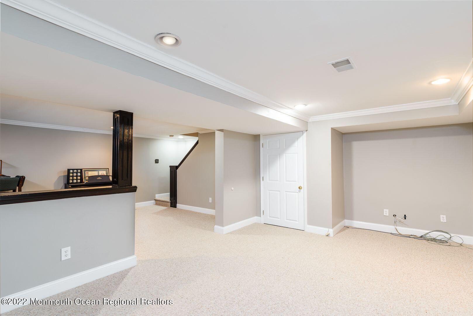 340 East Bird Village Road Jackson, NJ 08527 - Photo 18 of 41 d14VaD0U