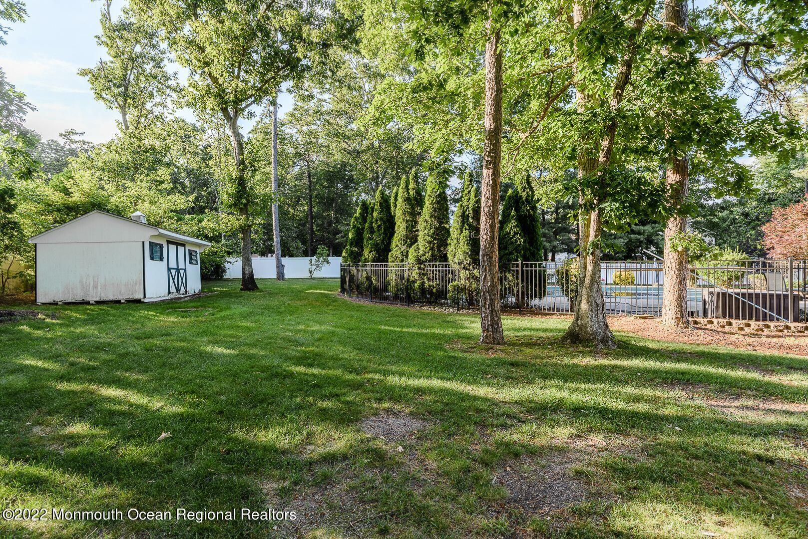 340 East Bird Village Road Jackson, NJ 08527 - Photo 32 of 41 MHz3lG3c