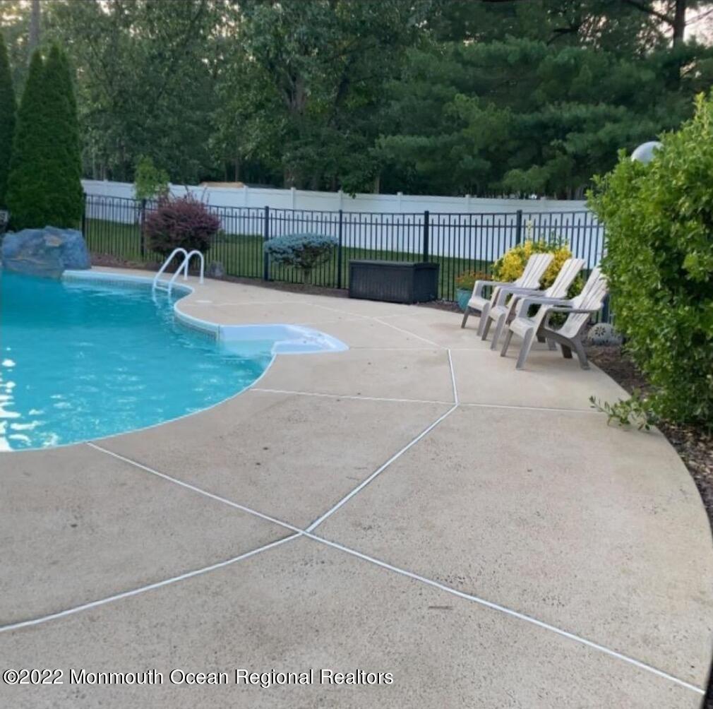 340 East Bird Village Road Jackson, NJ 08527 - Photo 41 of 41 pool3