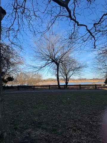 a view of an outdoor space