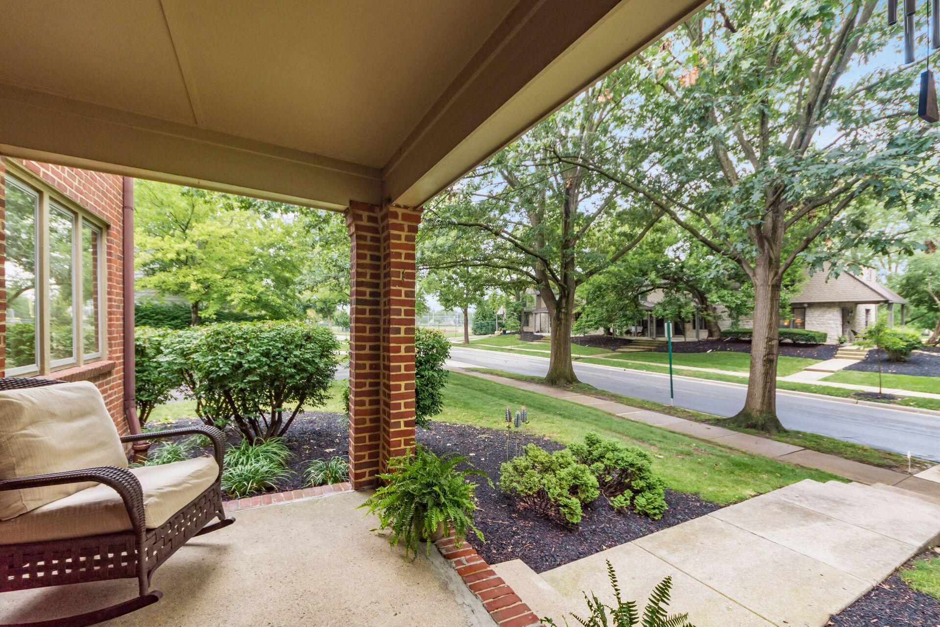 1896 Guilford Road Columbus, OH 43221 - Photo 3 of 42 Cozy Front Porch