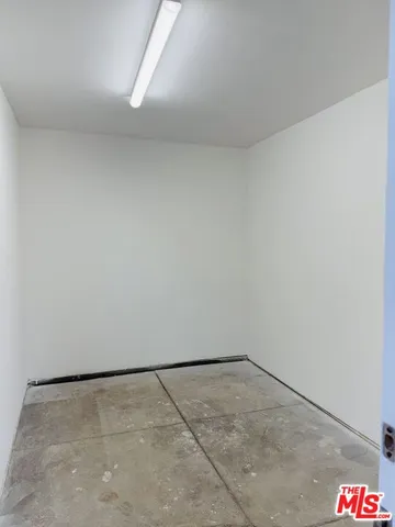 $2,495 | 2922 8th Avenue, Unit 1/4, Los Angeles, CA 90018