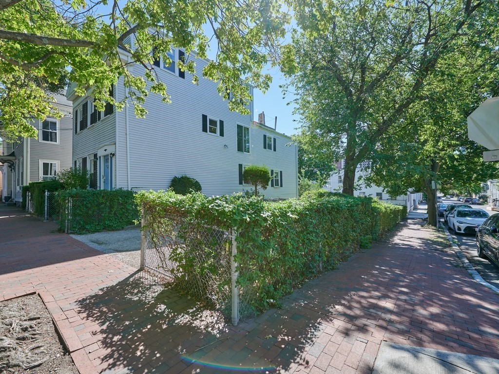 114 Spring Street Cambridge, MA 02141 - Photo 26 of 36 Gallery Image 26