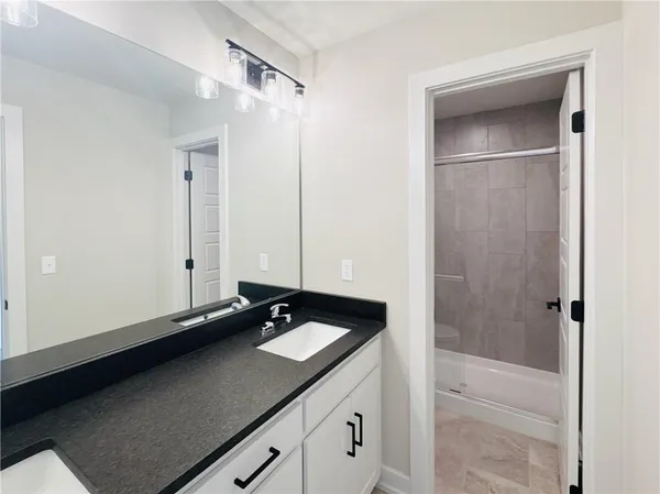 $719,900 | 18000 North Peach Blossom Drive, Platte City, MO 64079