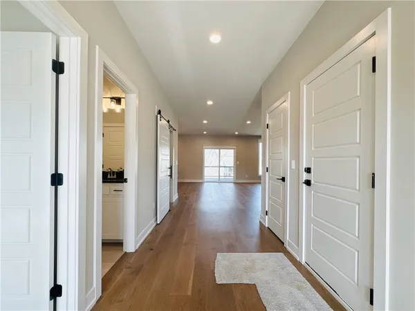 $719,900 | 18000 North Peach Blossom Drive, Platte City, MO 64079