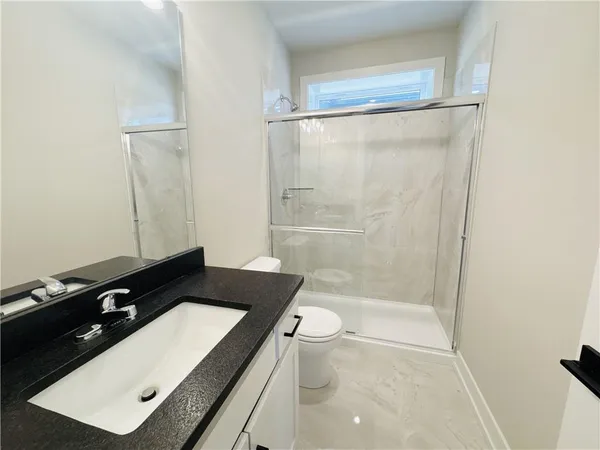 $719,900 | 18000 North Peach Blossom Drive, Platte City, MO 64079