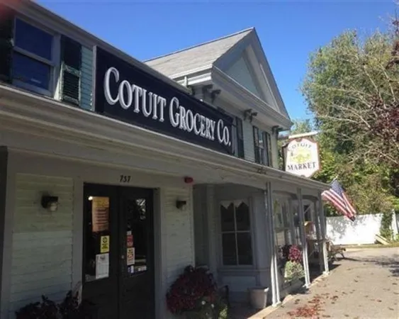 $1,479,000 | 134 School Street, Cotuit, MA 02635