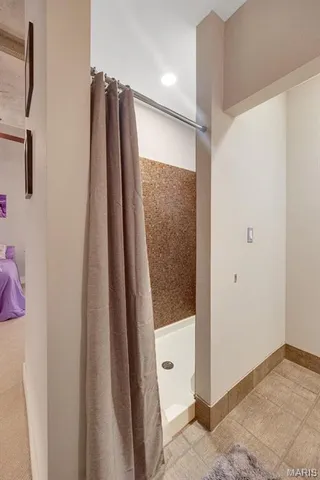 $329,900 | 4100 Forest Park Avenue, Unit 306, St. Louis, MO 63108