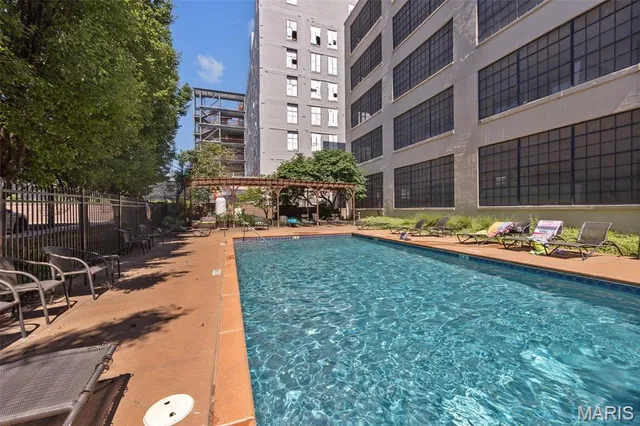 $329,900 | 4100 Forest Park Avenue, Unit 306, St. Louis, MO 63108