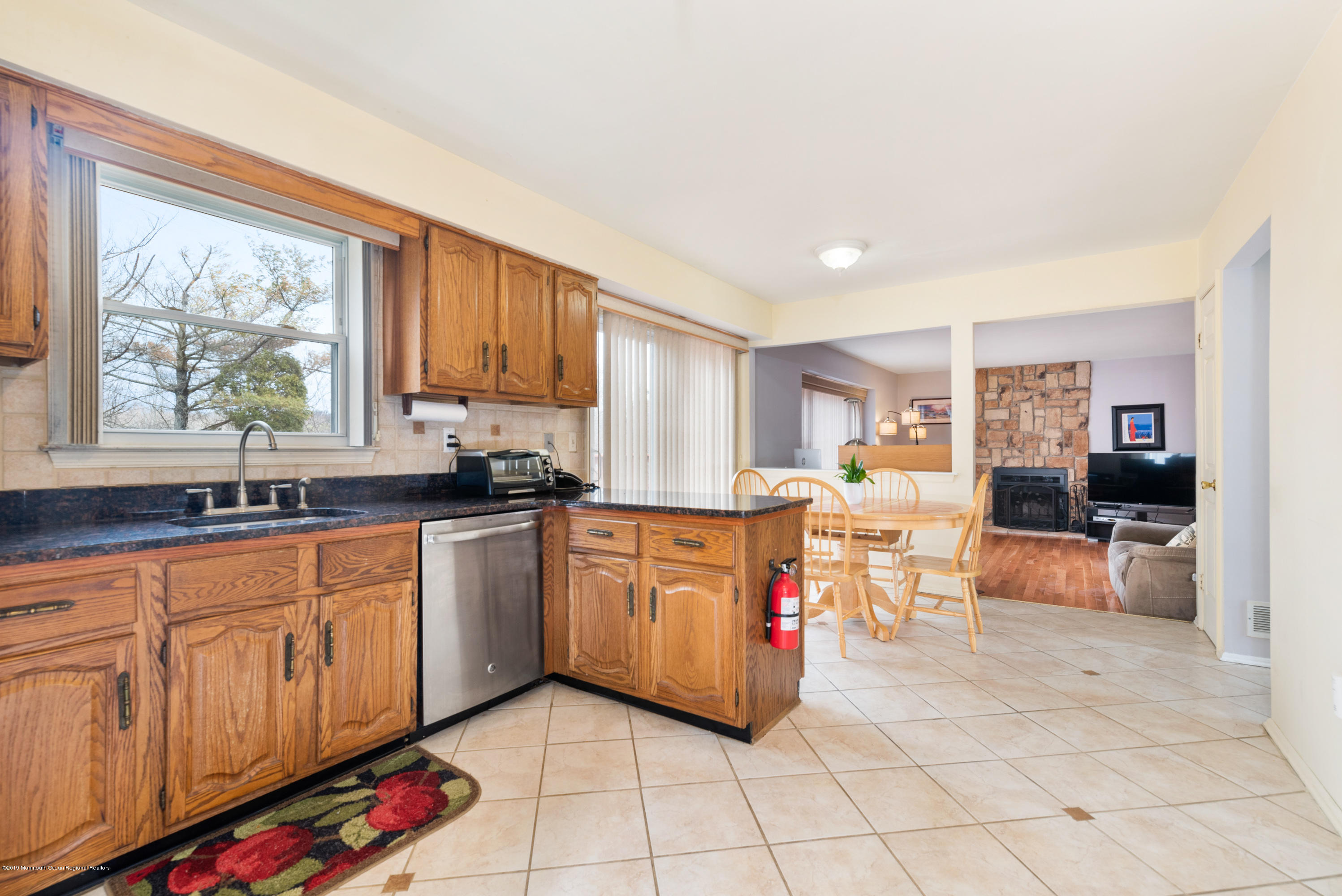 37 Chatham Ridge Drive Freehold, NJ 07728 - Photo 16 of 36 DSC_0951