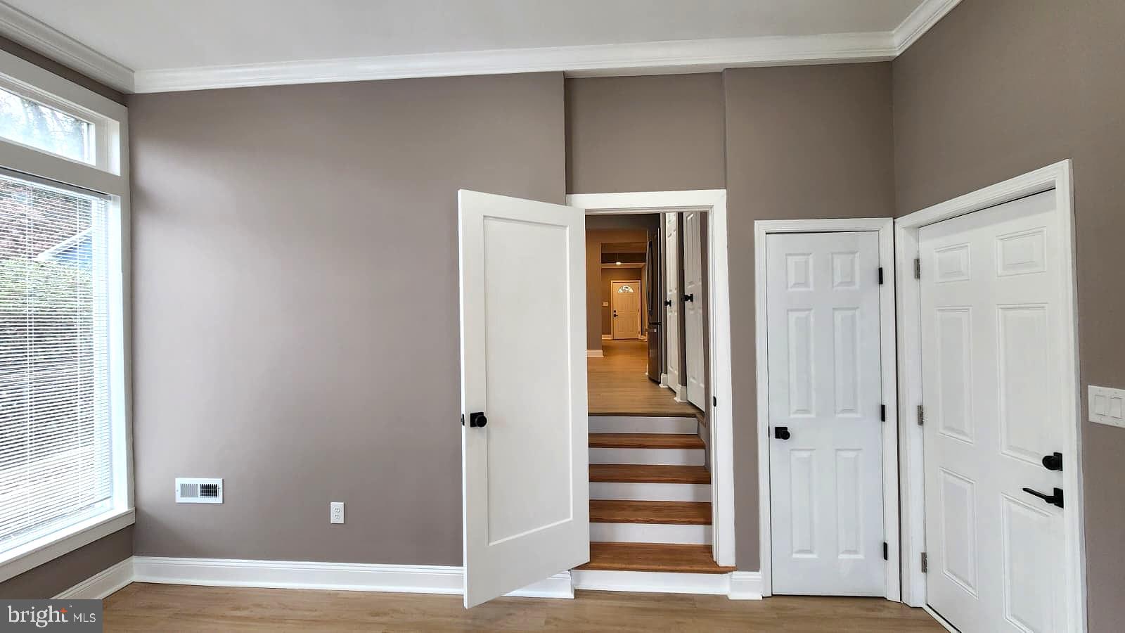 1407 Sunken Road Fredericksburg, VA 22401 - Photo 22 of 39 a view of a livingroom with entryway and window