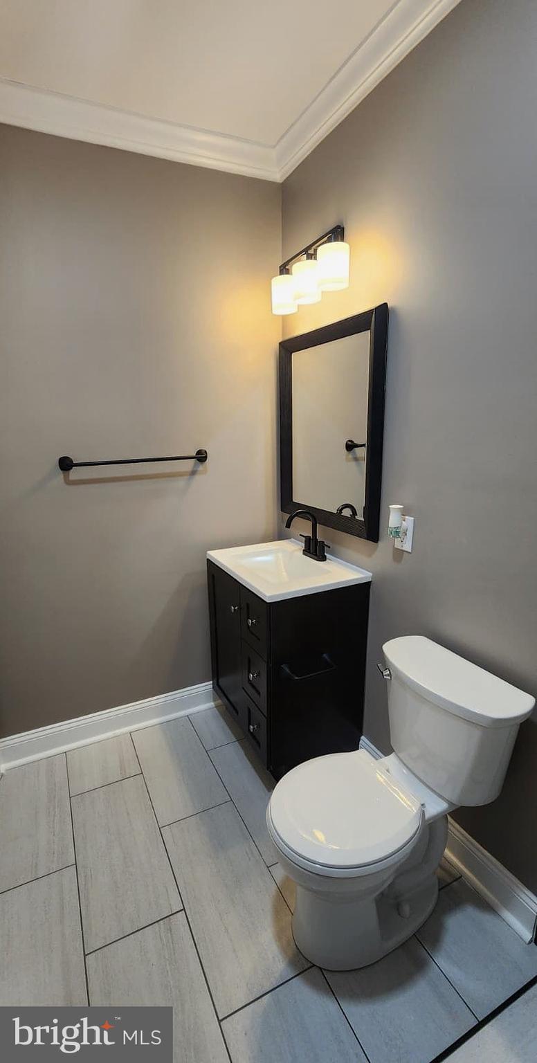 1407 Sunken Road Fredericksburg, VA 22401 - Photo 34 of 44 Hallway Bathroom