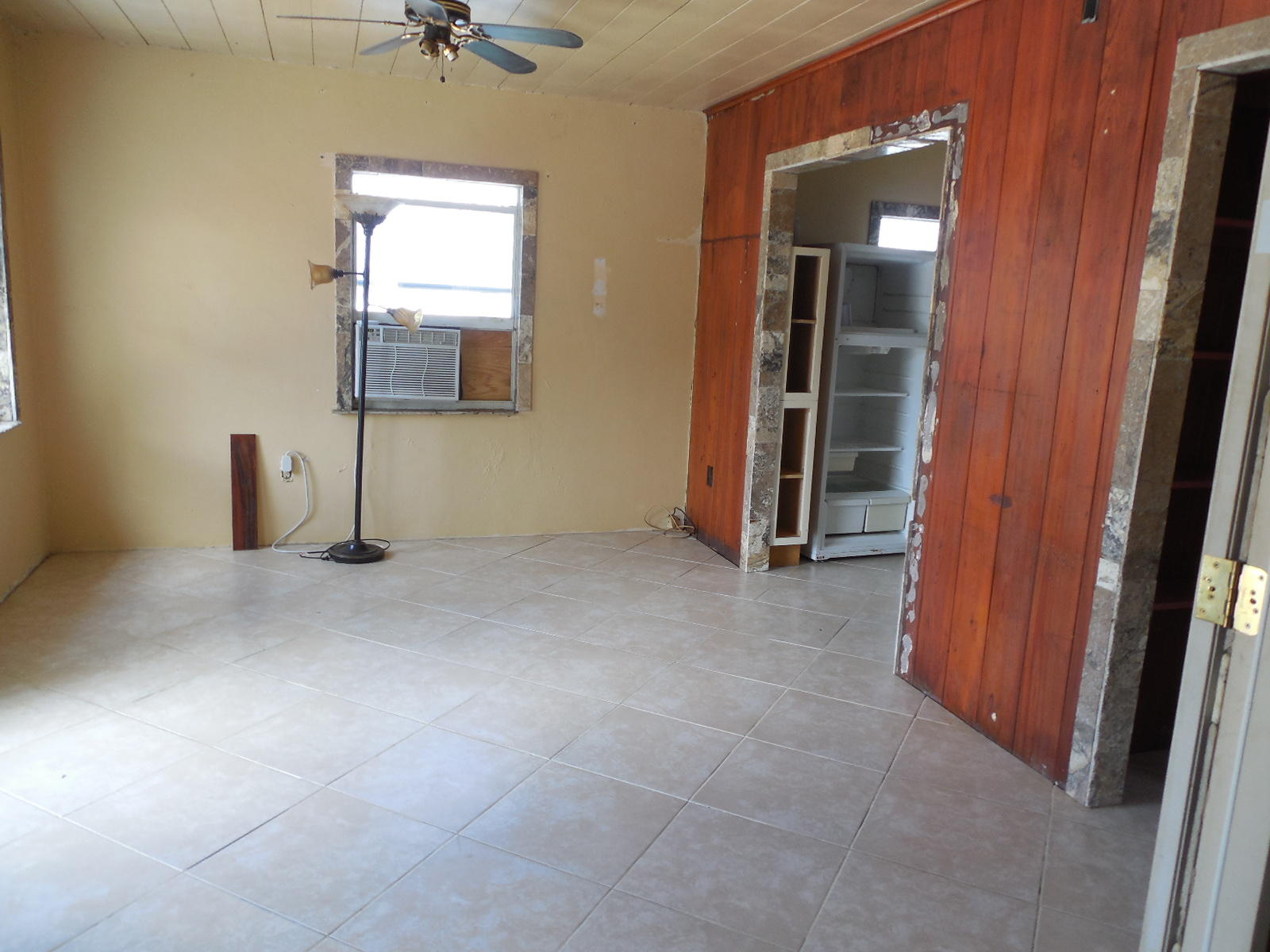 5451 Southeast Ebbtide Avenue Stuart, FL 34997 - Photo 5 of 12 DSCN1444