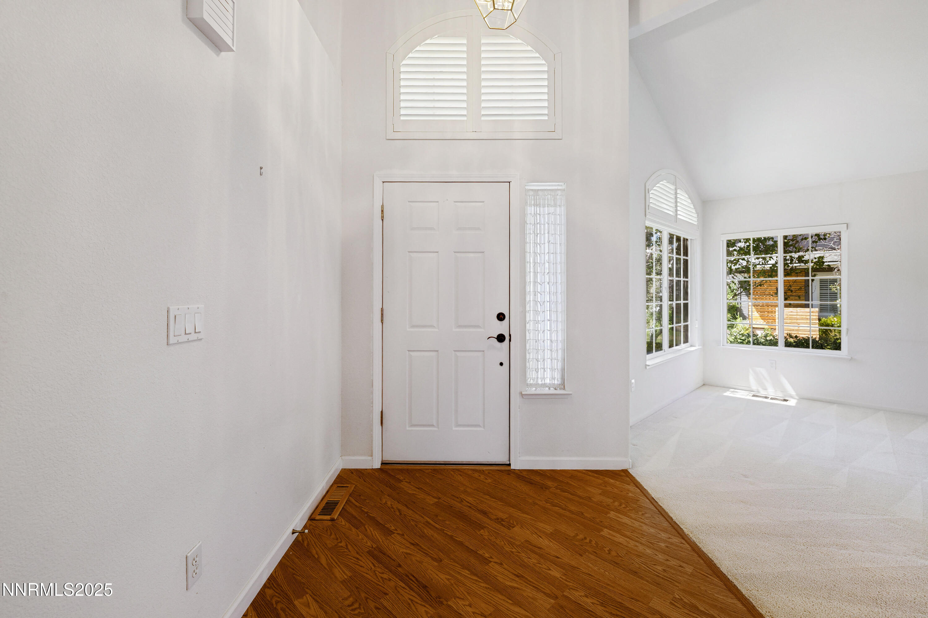 14330 Ghost Rider Drive Reno, NV 89511 - Photo 29 of 41 a view of hallway with windows