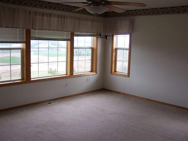 7915 South Jackson Road Mica, WA 99023 - Photo 6 of 9