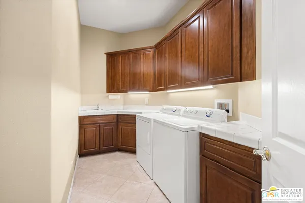 $1,350,000 | 1691 Ponderosa Way, Palm Springs, CA 92264